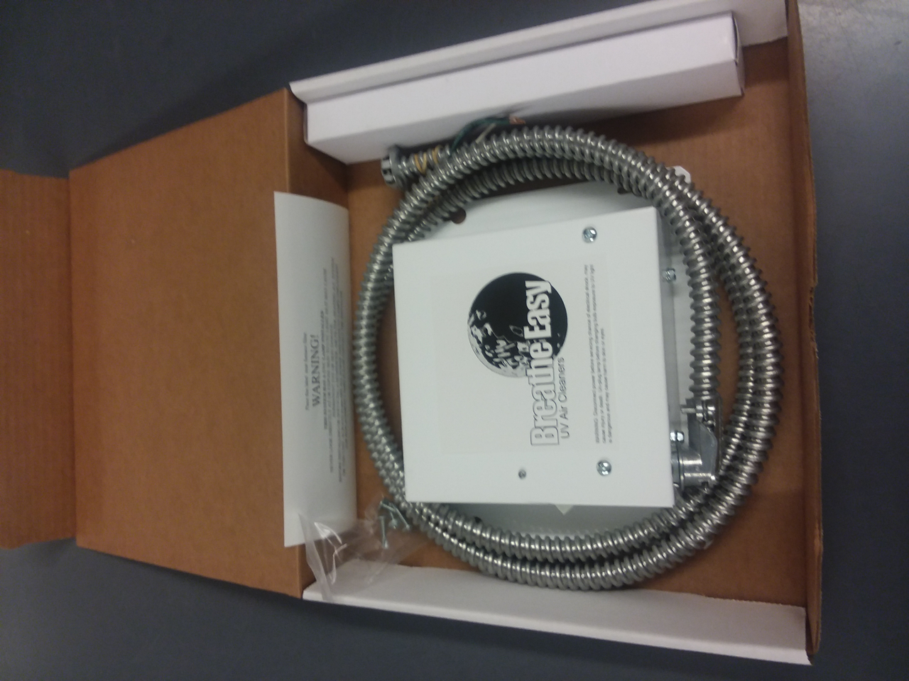 UV Lights Amilair Corp.